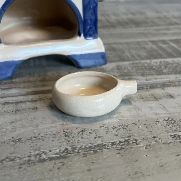 Double Handled Square Blue & White Tea Warmer with Cup Lid & Tea Light Holder - Picture 7 of 8